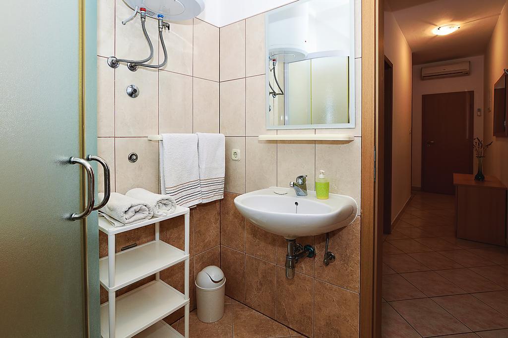 Apartments Lucija Sukošan Exteriér fotografie